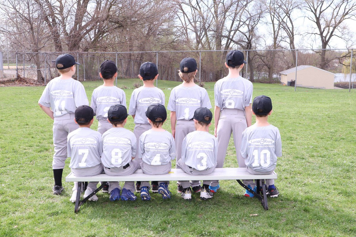 Today, it’s Youth Sports. Tomorrow? Who knows. We’re proud to be a community partner alongside @KnoxSports. Let’s play ball! ⚾🎉 #MLBOpeningDay #LOFYouthSports