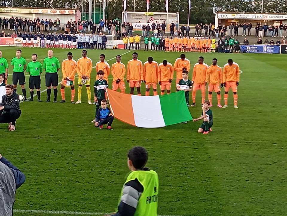 Cotedivoireoff_'s tweet image. Tournoi de Montaigu ( U16) 

Argentine 🇦🇷2 - 3   Côte d’Ivoire 🇨🇮 !

Après le match nul contre la France 🇫🇷, les éléphanteaux ont battu l’Argentine aujourd’hui 
Prochain match contre l’Arabie Saoudite le samedi.