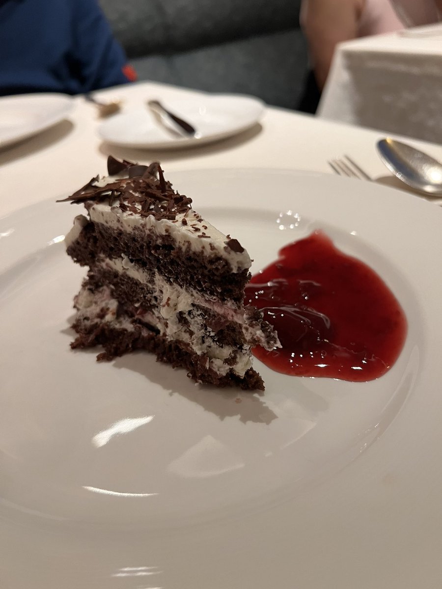 Last night’s dinner! I started with scallop seviche, and then I moved on to a beet salad. For my main, I had Chili, Lime and Cumin-Marinated Skirt Steak Fajitas. For dessert I was able to manage a piece of Black Forest cake. #emeraldprincess #cruiselife