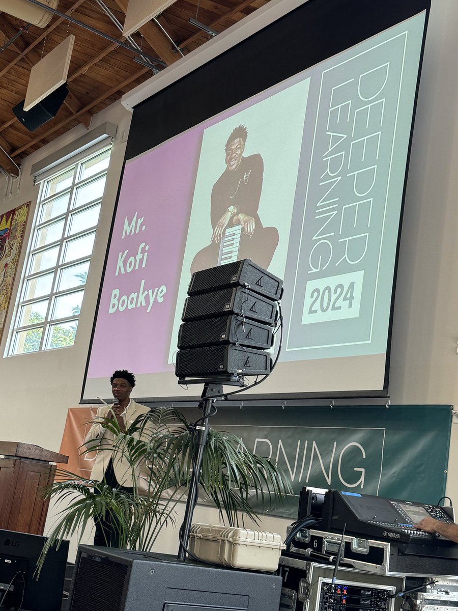 closing keynote <a href="/KofiBMusic/">KofiBMusic</a> — deep love for his opening dedicated to his mom &amp; grandmother “I wouldn’t be me without you” #DeeperLearning #DL <a href="/hthgse/">HTH GSE</a>