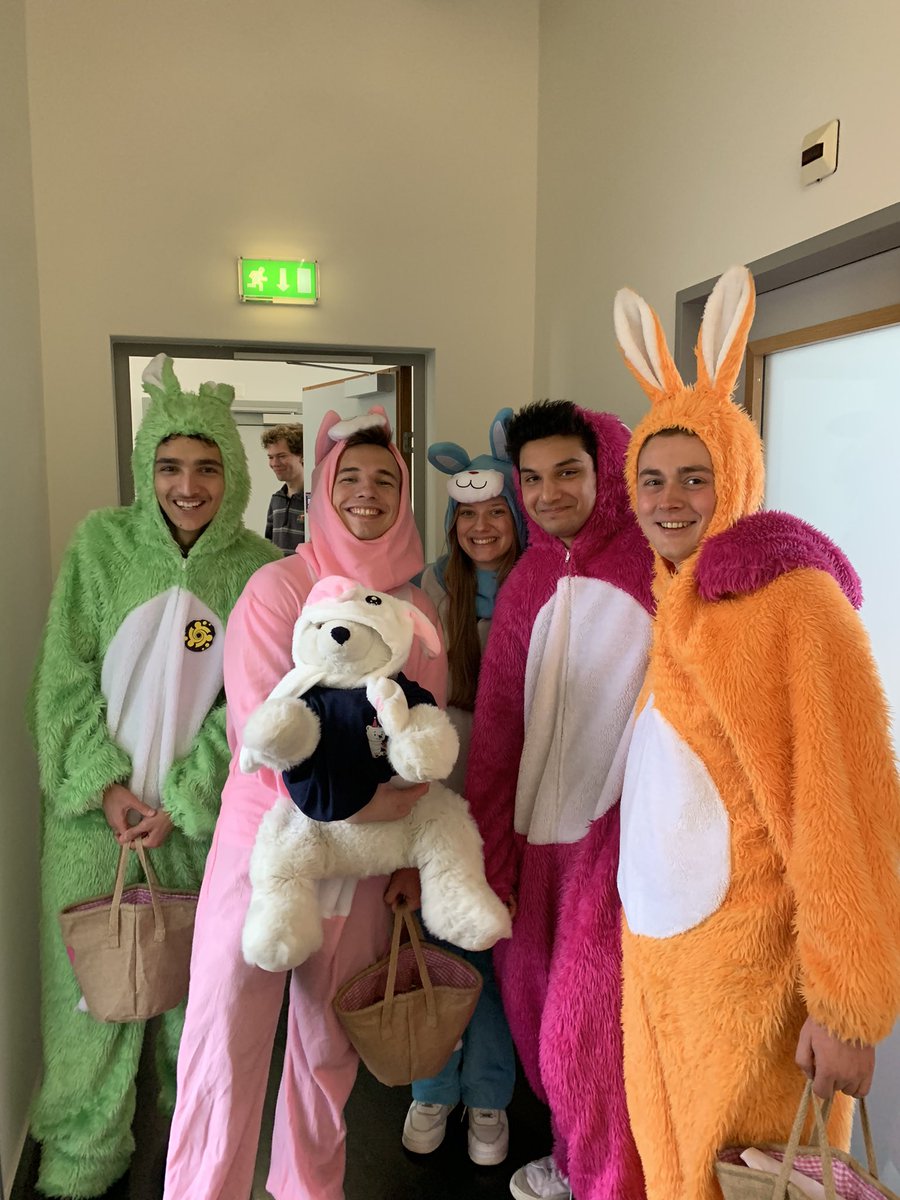 Easter bunnies have arrived en masse at work! Thanks to our fantastic student association VIS @CSatETH for spreading some joy (and chocolate) around the department!