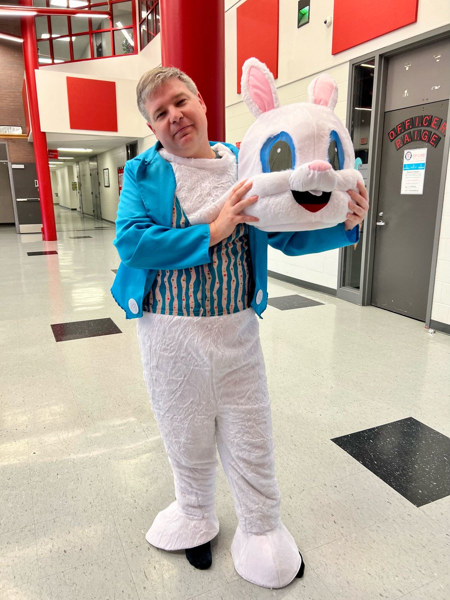 Lomax Junior High tweet media