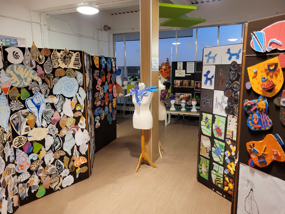 GirvanAcademyExpressiveArts tweet media
