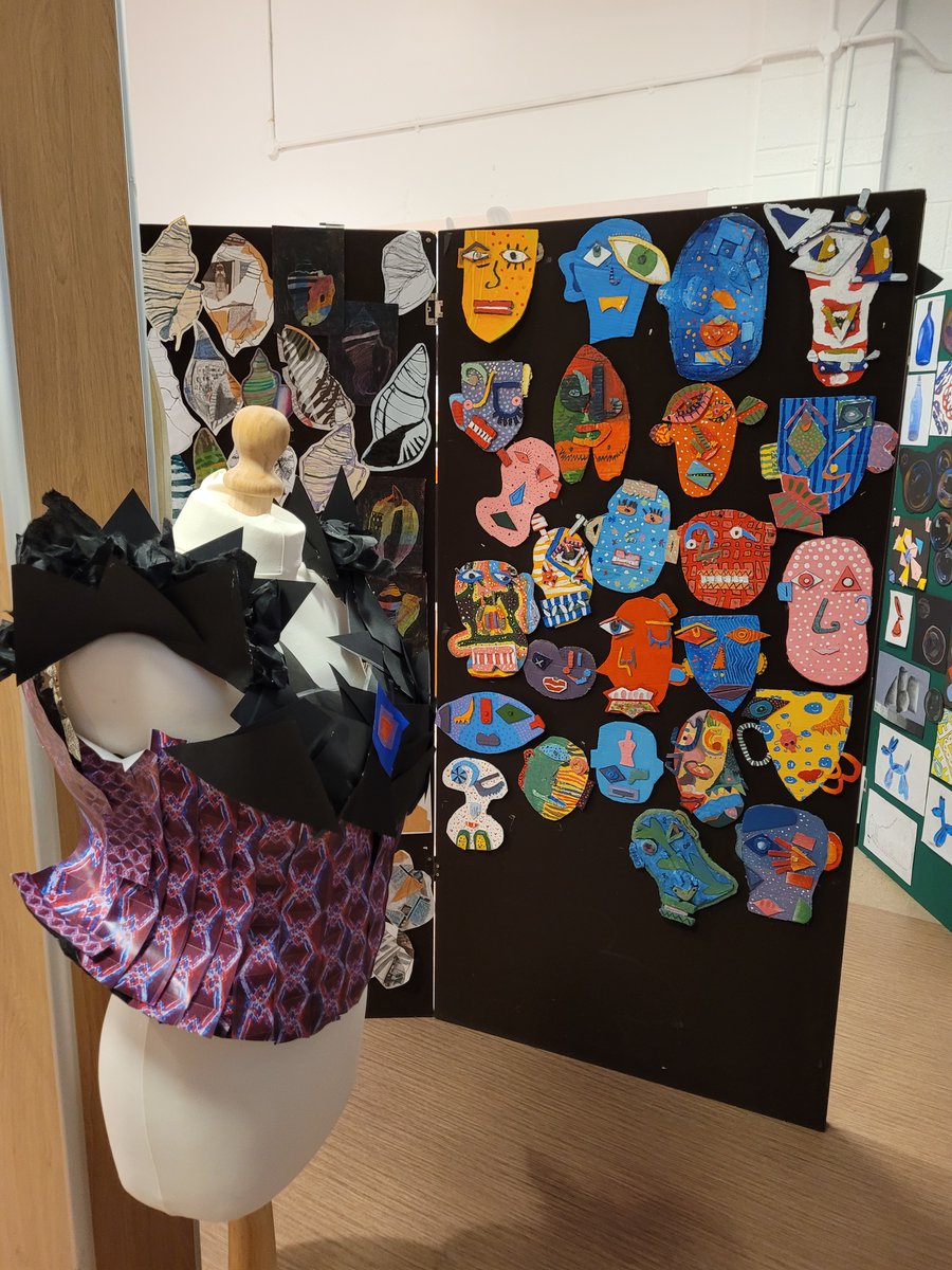 GirvanAcademyExpressiveArts tweet media