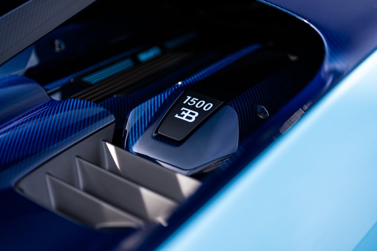 Echoes of a racing icon. This CHIRON Pur Sport is reminiscent of legendary driver Jean-Pierre Wimille, victor of the 1937 Le Mans. With its 'Bleu Wimille' and blue-tint carbon fiber exterior, the commission captivates with its racing-inspired features. #BUGATTI #CHIRONPurSport –