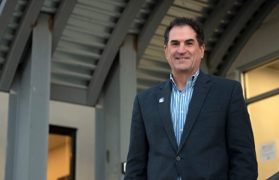 The @PHLBizJournal just named Lou Kassa, CEO of the @HepBFoundation, Blumberg Institute & @BiotechnologyPa, to its 2024 Power 100 list for his influential role in the region's biotech industry! Read more here: pabiotechbc.org/news-and-event…