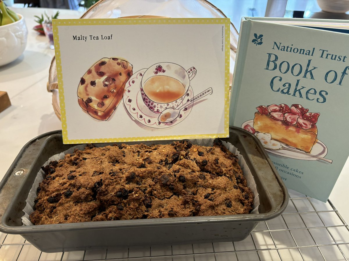 grievington's tweet photo. Well this smells great! 
First recipe from this glorious collection #NationalTrustBookofCakes
Thanks @Collins_Ref @RachelMayQuin 
#baking #cookerybooks #cake https://t.co/PAcrlbgDeh