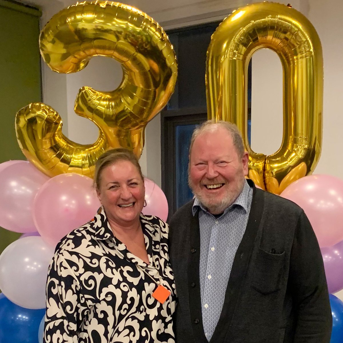 It's fantastic to hear our Patron Roger Phillips will be returning to the airwaves on Merseyside Dementia Friendly Radio! Roger is a long-term supporter of The Brain Charity, and last visited the centre for our annual celebration event in November!