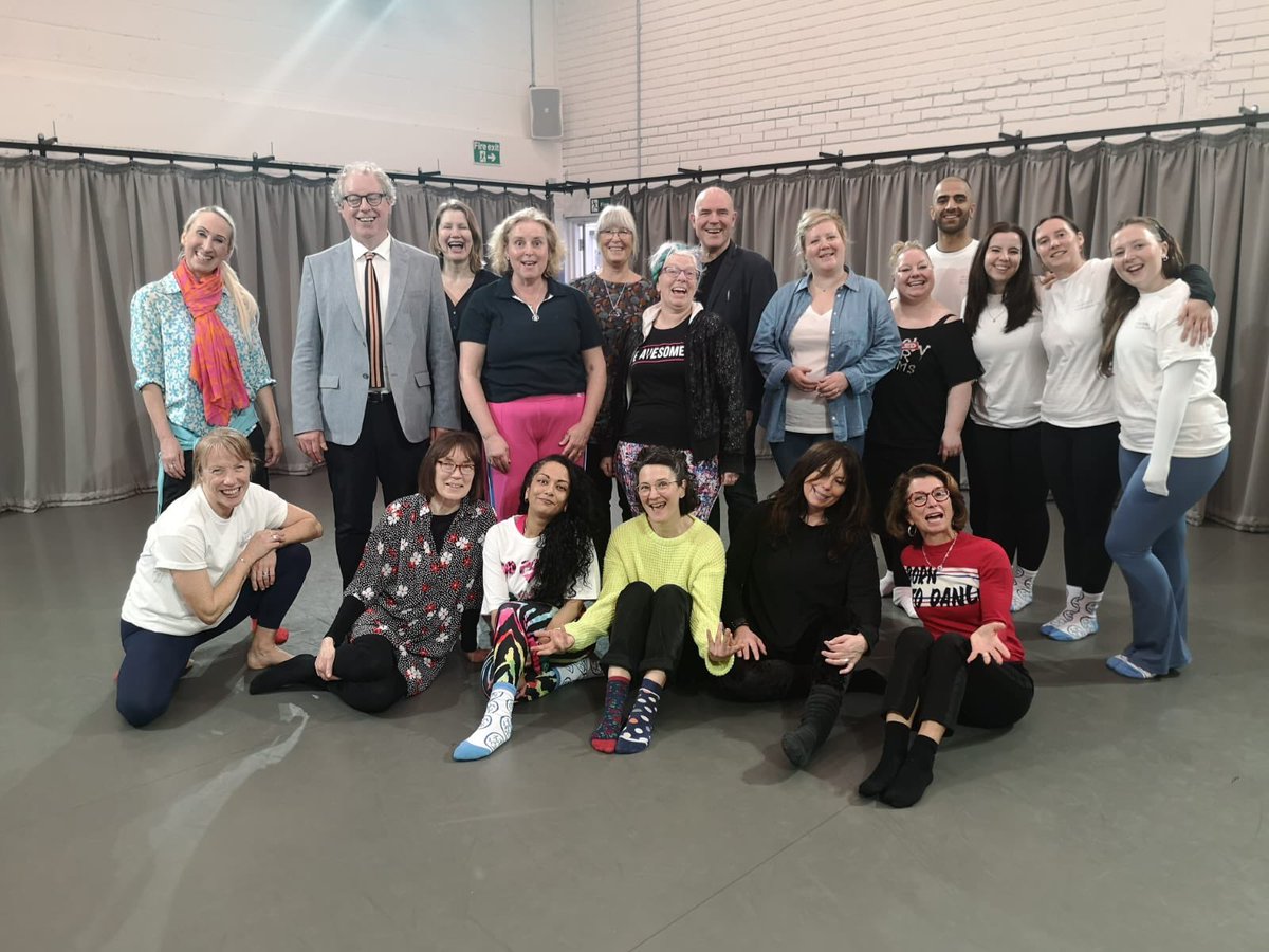 We are delighted to be running two Movement in Practice Facilitator Training cohorts in 2024. Cohort 6 will be held live, in-person, in London in August. Cohort 7 will be held over Zoom, starting in September. movementinpractice.com/facilitator-tr… #movementinpractice