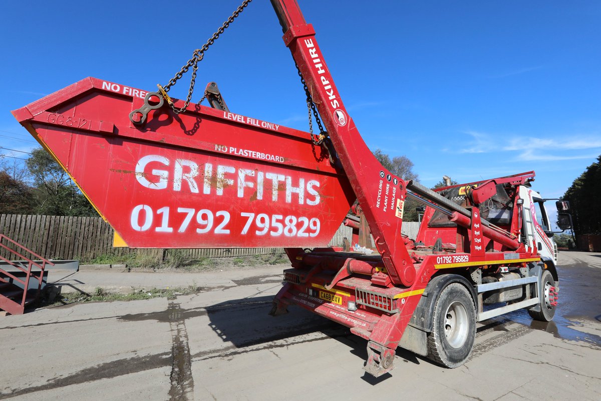 Let’s talk rubbish…we love it! 🗑 Have a hefty pile of waste you’re waiting to get rid of? We can help! Our skip hire is available for domestic clear outs, as well as commercial projects. 📞To get yours, call us now on 01792 795 829 or book online: griffithsskips.co.uk