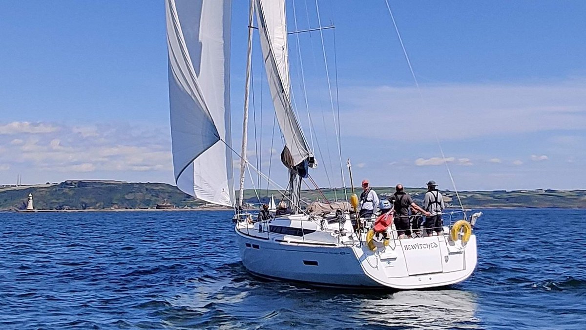 DevonSailingExp's tweet image. We've updated our Terms and Conditions. You can check out the changes and reasons for them here: devonsailingexperiences.co.uk/2024/03/28/upd…