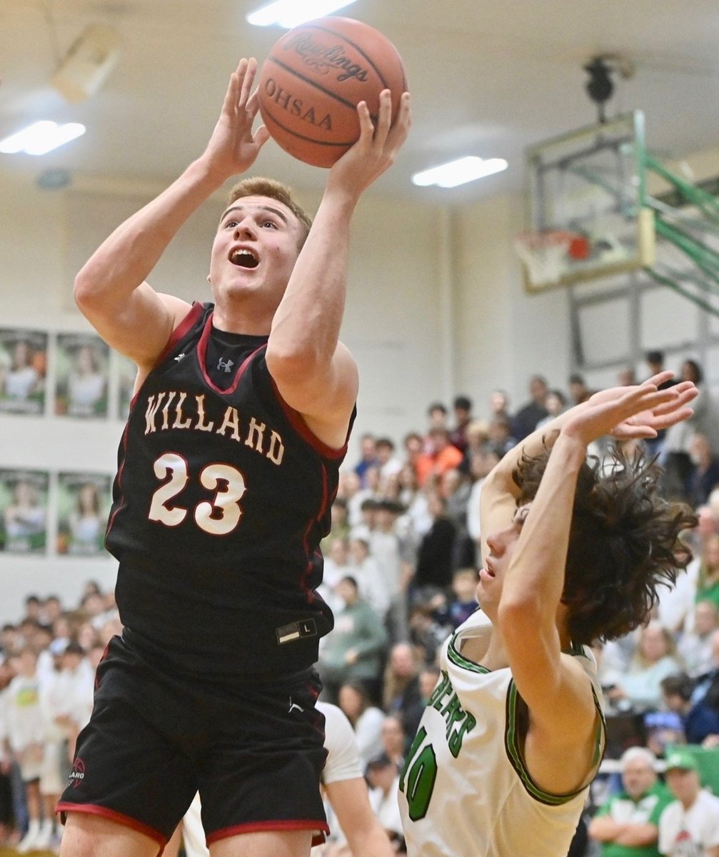 Willard senior Max Dawson (26.3 points per game) was a unanimous vote to the OPSWA All-Ohio first team in Division II. Teammate Cam Robinson (17.1 ppg) was honorable mention. The pair led the Flashes to 19 wins, an AP No. 7 ranking, an SBC Bay title, and a sectional championship.