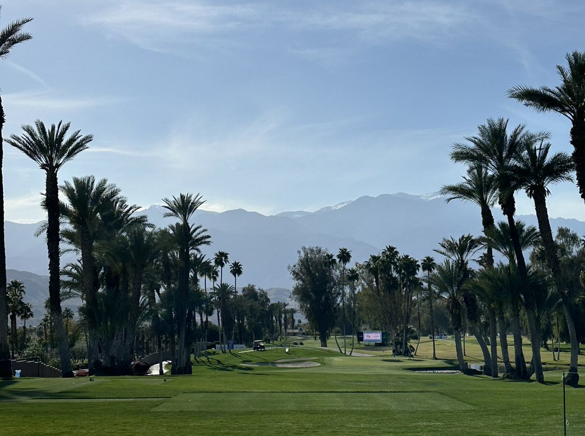 Some takeaways after first and only practice round at Mission Hills yesterday -course is in flawless shape, looks like it was built by A.I -sticky/healthy oversees rye grass rough would be great to stay out of -per above doing some more practice out of rough today around…