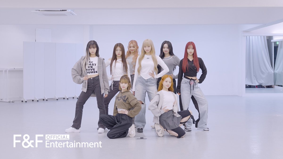 UNIS_offcl's tweet photo. [🎬] 

UNIS(유니스) 'SUPERWOMAN' Dance Practice

https://t.co/kFM6N5b78U

#UNIS #유니스 
#UNI_Story #WE_UNIS 
#SUPERWOMAN #슈퍼우먼 https://t.co/BkNzIp5eWR