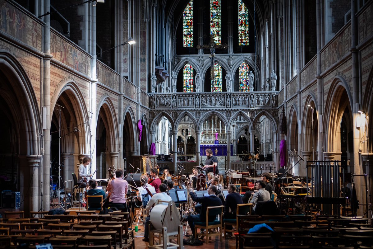 We were in the beautiful St Augustine’s Kilburn Church last week to record Hans Zender’s ‘Winterreise’ with Allan Clayton, following performances at @saffronhallsw, @southbankcentre and @Konzerthaus_DO. Keep an eye out for its future release!