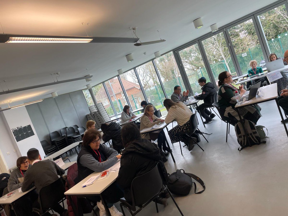 Today we visited @yavneh_college to screen year 12 students for 47 recessive Jewish genetic disorders we test for. In 16 weeks time, 76 students will have the knowledge to make informed decisions about the health of their future family based on the results of their carrier status
