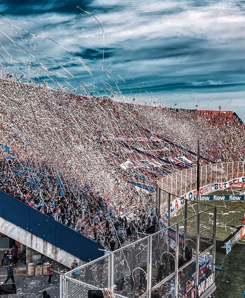 🙋🏼‍♂️- “¿La hinchada de #SanLorenzo es de verdad la más creativa?” 🔟 - 'No es porque lo diga yo, a la mayoría que les hacen notas sale por todos lados que es la más creativa y la que más canta, eso sin dudas'. 🎙️ Leandro Atilio “Pipi” #Romagnoli en #Infobae.