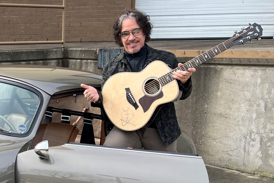 Join me in supporting @DriveTowardCure and #parkinsons - we’ve got an original @TaylorGuitars acoustic guitar, hand-signed by ME that will be available for your silent auction bid, April 18th during “An Evening of Music & Motion” at Reno’s @NatlAutoMuseum - but you gotta be