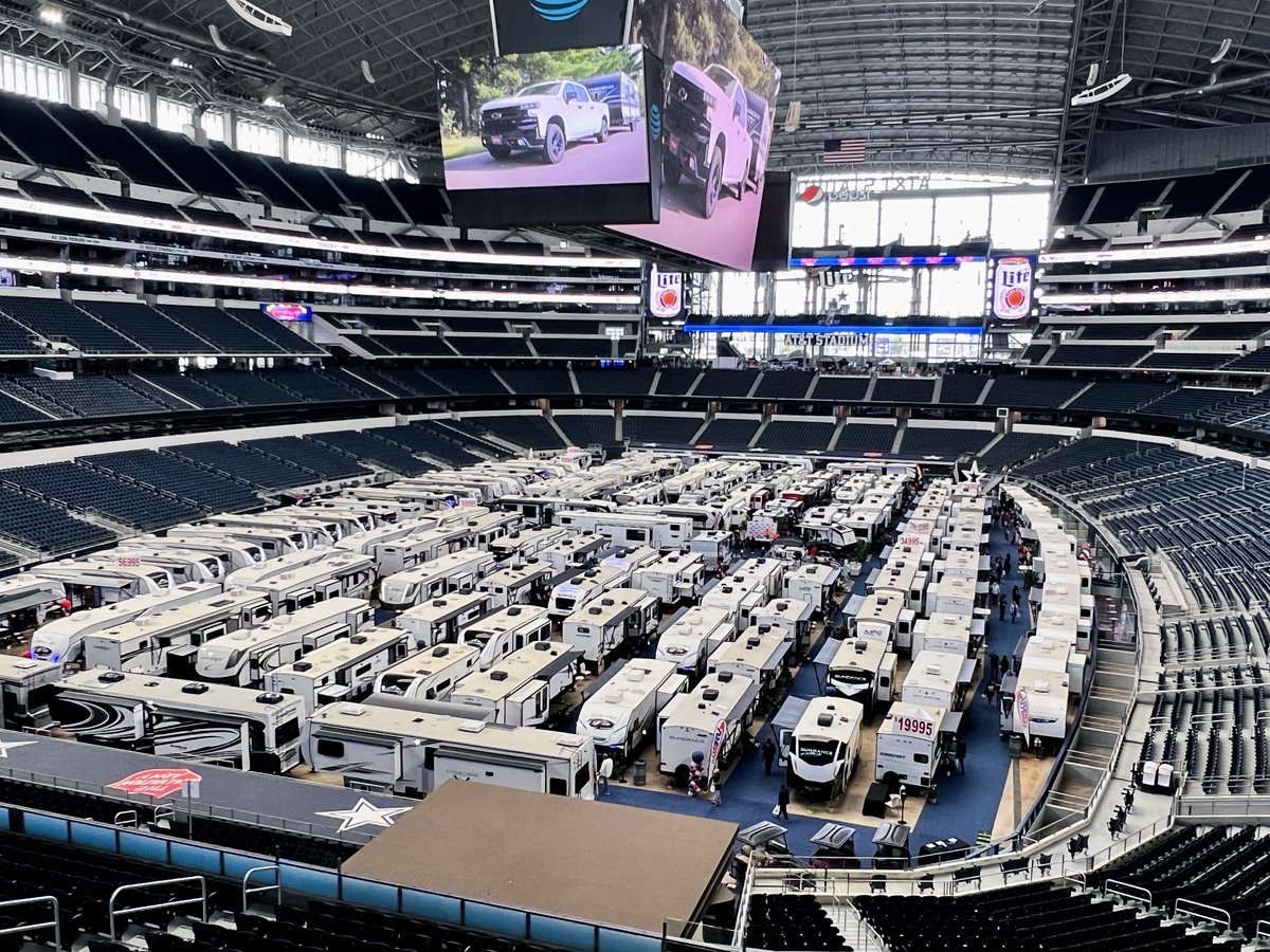 Don't miss appearances from @dallascowboys players and alumni, @dccheerleaders and @RowdyCowboys, PLUS hundreds of RVs and daily giveaways at this year's DFW RV Party brought to you by @FunTownRV! 🗓️: April 11-14 🏟️: #ATTStadium 🎟️: Admission and Parking are FREE! Head…