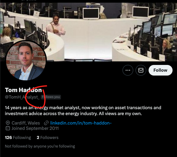 I am thrilled to announce I've made it. I have a Twitter impersonator. Thanks to @DrSimEvans for alerting me. I can't see it as said account has blocked me. If you do see @tomh_analyst_ around please check on their wellbeing, must be at absolute rock bottom to bother with me.