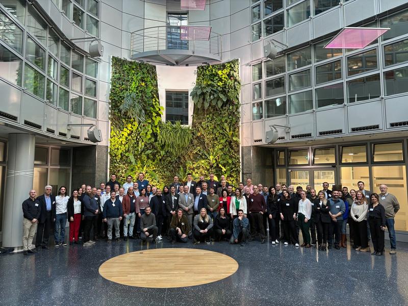 idw_online_de's tweet image. #DeployAI: Europäisches Flaggschiffprojekt entwickelt #KI-Technologieplattform für Industrie und öffentlichen Sektor. Die Initiative wird von der Europäischen Kommission mit 28...
nachrichten.idw-online.de/2024/03/28/dep…