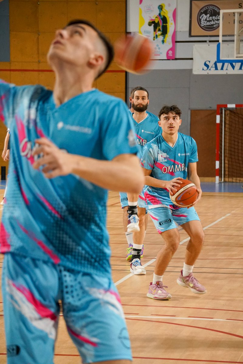WojszczykJacob's tweet photo. Hello @FRABasketball ! 👋

En tant que jeune photographe de Montpellier passionné de basket, serait-il possible d’obtenir une accréditation pour venir faire des photos contre l’Allemagne à l’Arena le 8 juillet ? 🙏

Voilà un peu de mon travail 📸⬇️ https://t.co/evyMwgiFlG