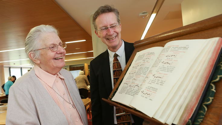 We're happy to share news of a talk series marking 800 years of the Dominican Order in Ireland. In 2018 the Dominican Convent in Taylor’s Hill donated over 2,000 volumes, built up over five centuries, to @UniOfGalwayASC. Learn more about the series at dominicanscladdagh.ie