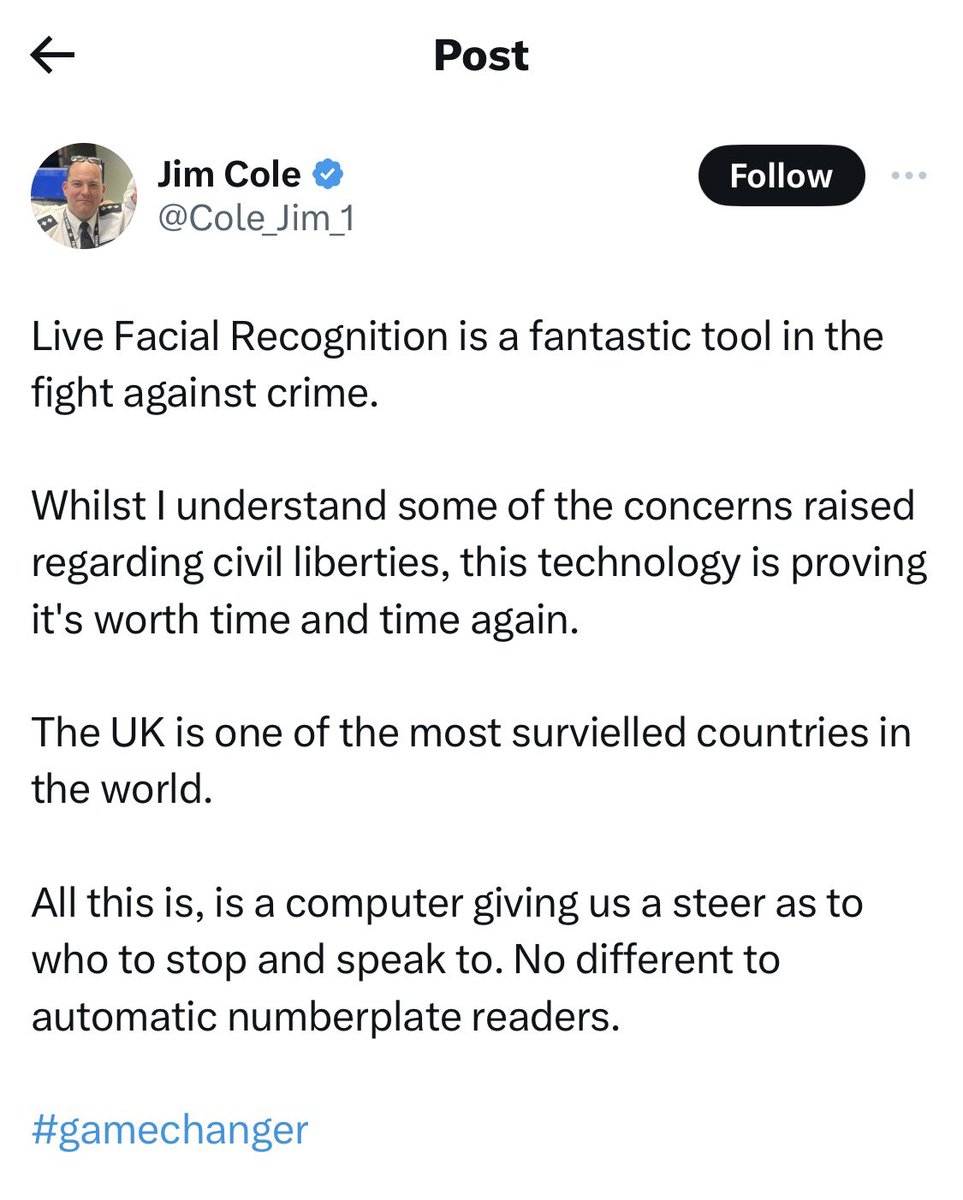 Met policeman LOVES live facial recognition surveillance, reasoning that the UK is already a surveillance state & your face is more or less a number plate… 🤦‍♀️ “Game changer” indeed. It’s barcodes for the population. #StopFacialRecognition