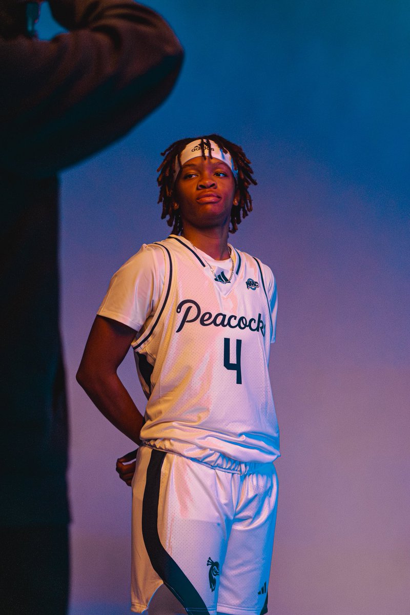 I would like to thank everyone who has supported me this far with my basketball journey.

With that being said I have entered the transfer portal with 3 years of eligibility!!