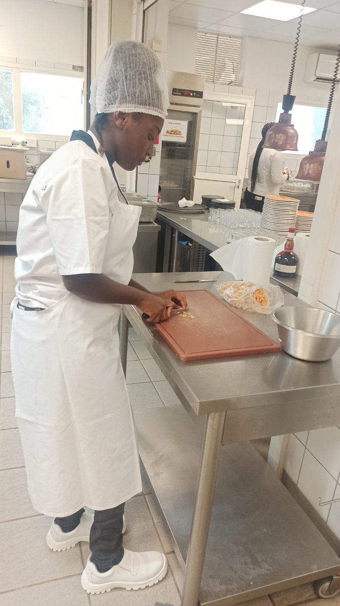 Collège Louis Delgrès tweet media