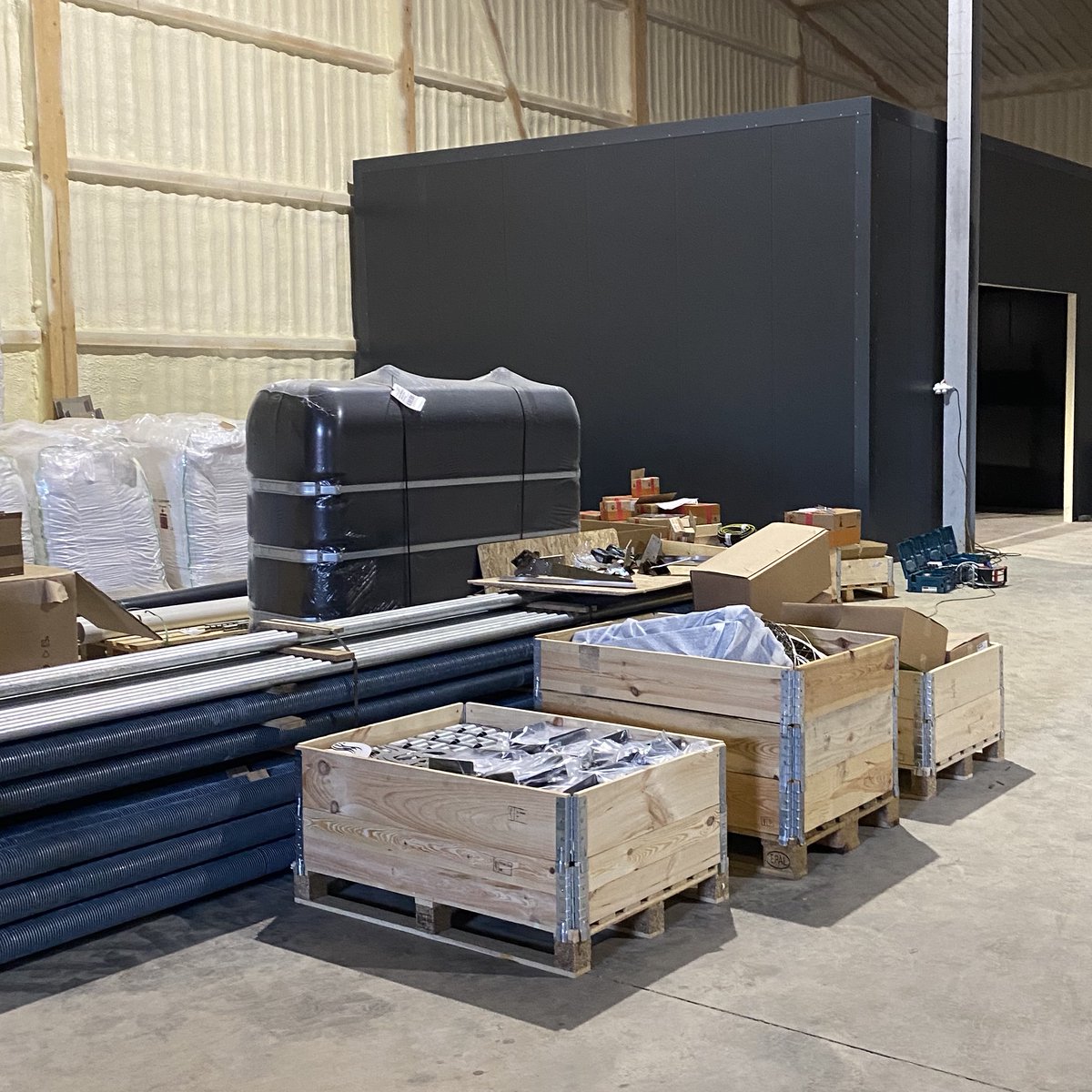 Crucial step: Timely ordering of components 

After successful planning and preliminary project planning, FarmInsect orders all the necessary parts and components for the insect rearing system.

#farminsect #agritech #blacksoldierfly #insectfarming #insectsasfeed #sustainability