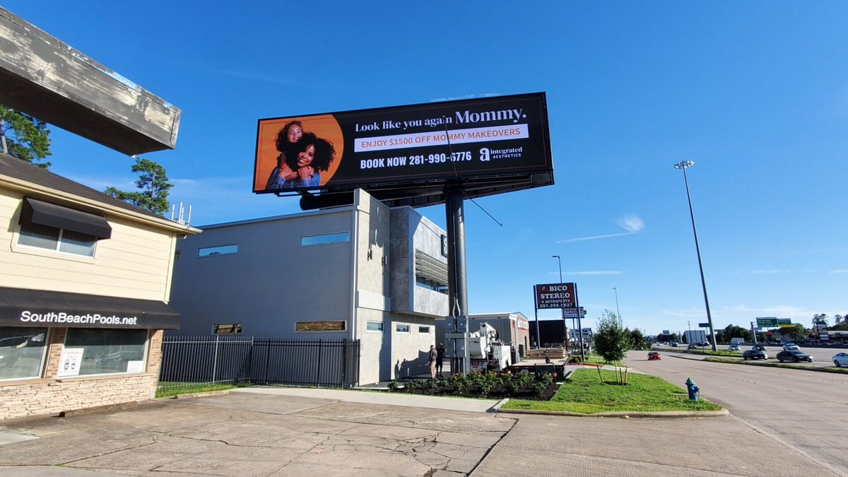 ledpartnershtx's tweet image. Throwback to the cutting-edge @YoungChoMD  LED Billboard - your gateway to high-impact advertising! Elevate your brand with dynamic content, captivating imagery, and targeted messaging that commands attention and drives results. #LEDBillboard

Learn more: ledpartners.com/outdoor-digita…