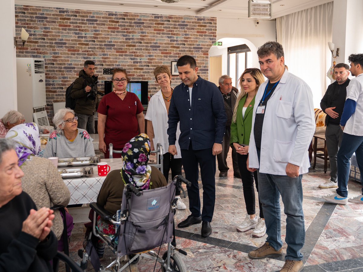 Bugün durağımız Güzelçamlı! Güzelçamlı Bakım Merkezi ve Ada Huzur Evi ve Yaşlı Bakım Merkezleri’ni ziyaret ettik. Orada kalan hemşehrilerimiz ve merkez yöneticileri ile sohbet ettik. Misafirperverlikleri için kendilerine çok teşekkür ediyorum.