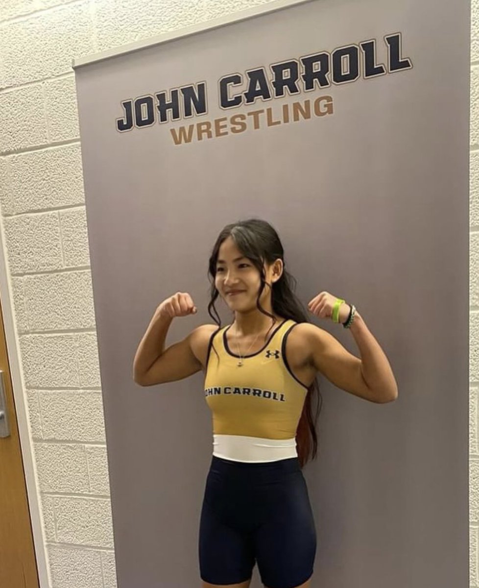 Karuna had a nice visit with @JCUwrestling yesterday!! Thanks again to Coach @mhawald and Coach @autumnmariegord for having her!