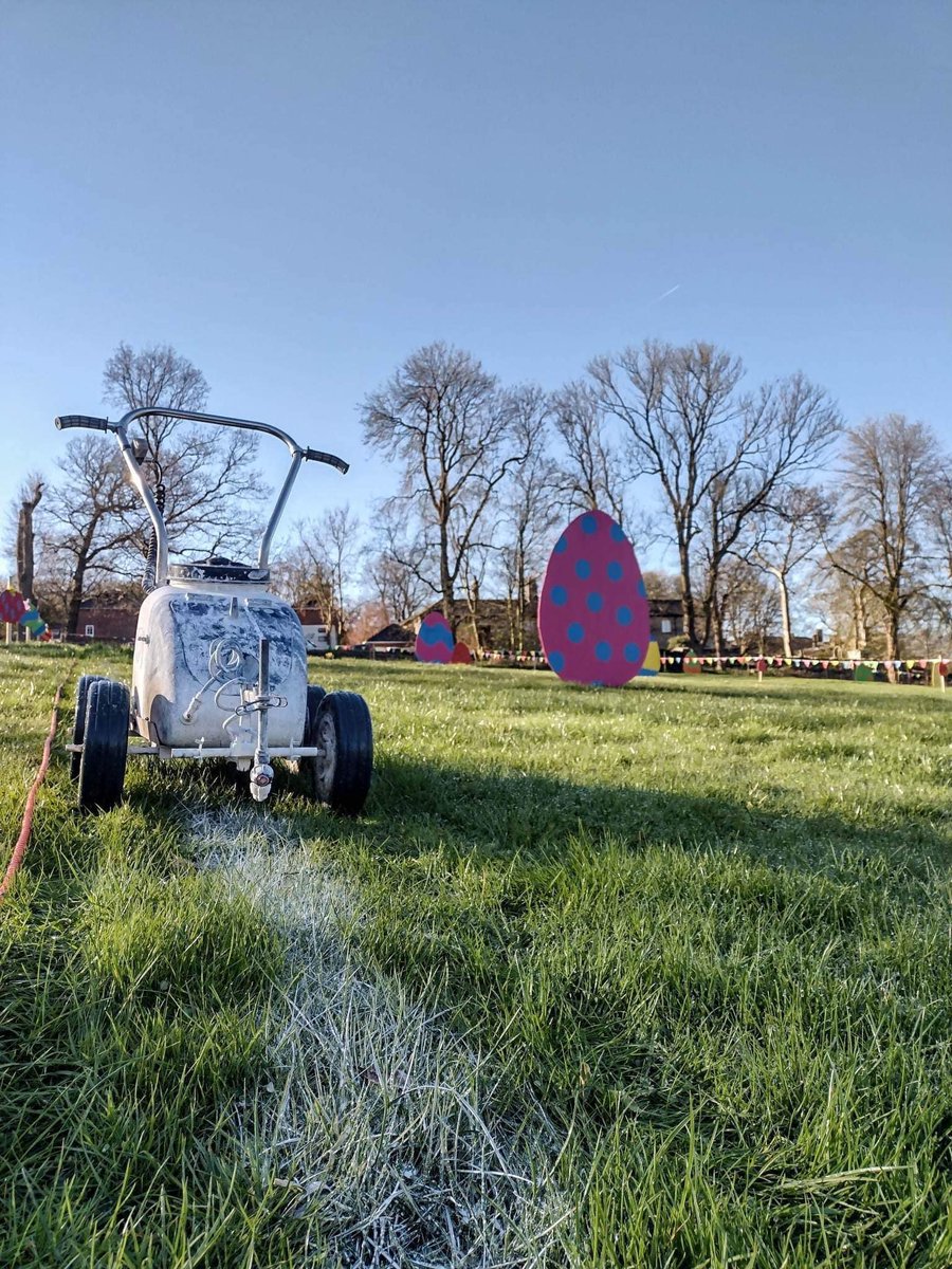 Happy Easter to all those celebrating in Sheffield. Graves Park Animal Farm is looking eggs-tra special for this weekend’s Easter egg hunt! #Sheffield #HappyEaster