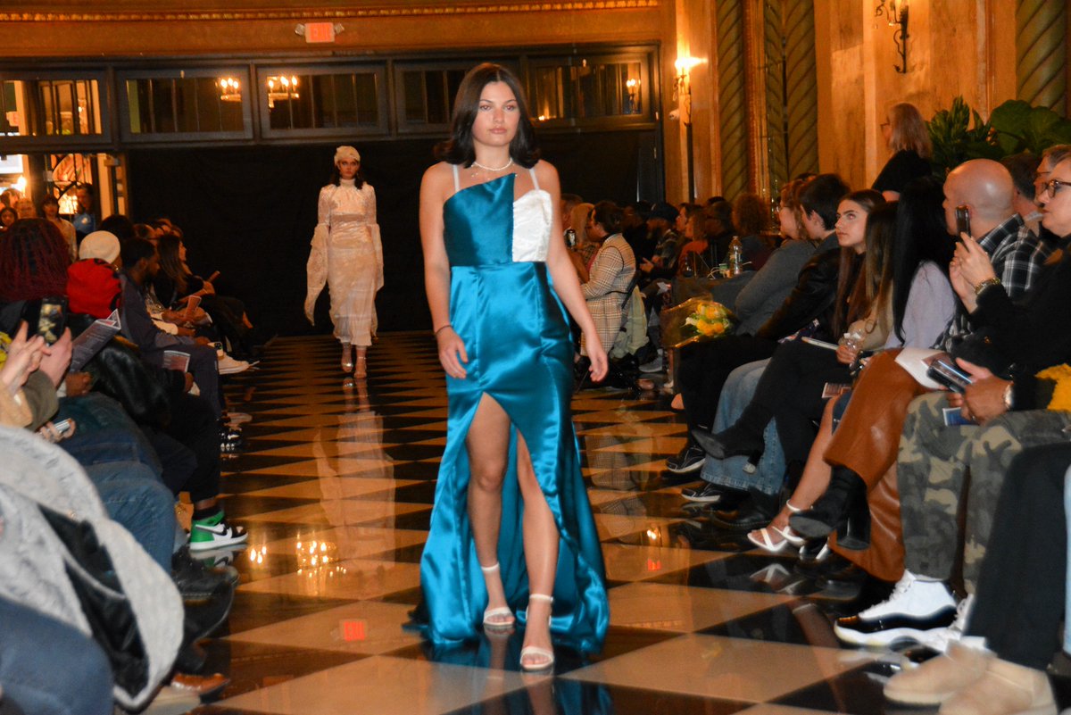 What an incredible night at the FUSION '24 Fashion Show! Congratulations to all of our student designers for sharing your amazing works, and for all of the instructors, volunteers and supporters who made the night possible. Read more: e1b.org/Modules/News/i… #CTE #HarknessCTE