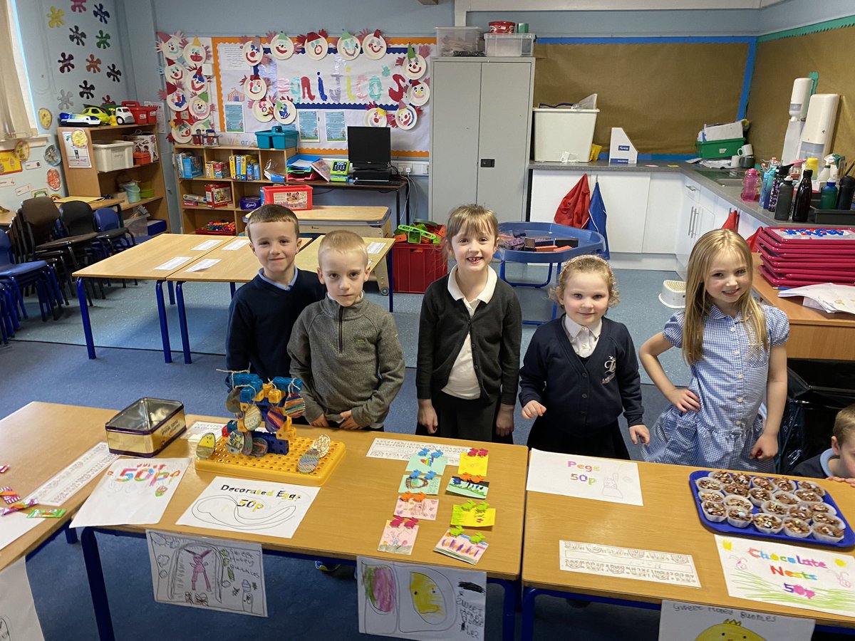 The Sweet Honey Bunnies enterprise team hosted a fabulous Easter Market today for pupils in p1-3! We had a wonderful time selling all the goodies we had made! So proud of all the boys and girls for their hard work! @P3_2Laurieston