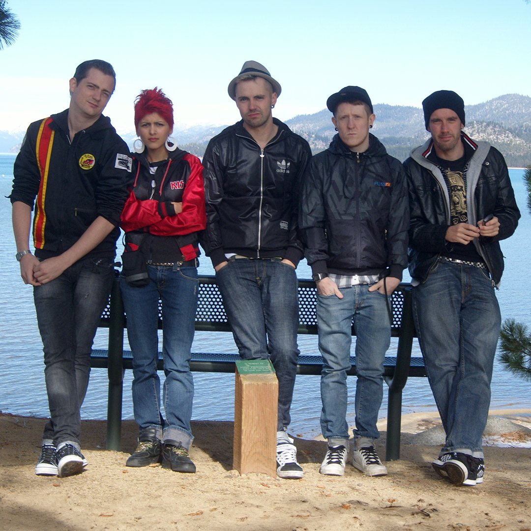 🗽 #throwbackthursday to 2008, resting by a lake in upstate new york during a tour of the US - fast forward 16 years and we're back this april 🇺🇸

Tickets &amp; Info: sonicboomsix.co.uk/gigs