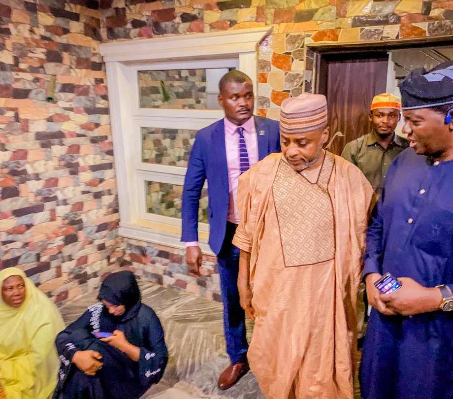 Yesterday, I had the privilege of paying my condolences to Sen. Hassan Muhammad Anka (Cigarin Anka) following the passing of his father. May Allah grant him and the entire family patience and solace during this trying time. Let us keep them in our prayers. 🙏