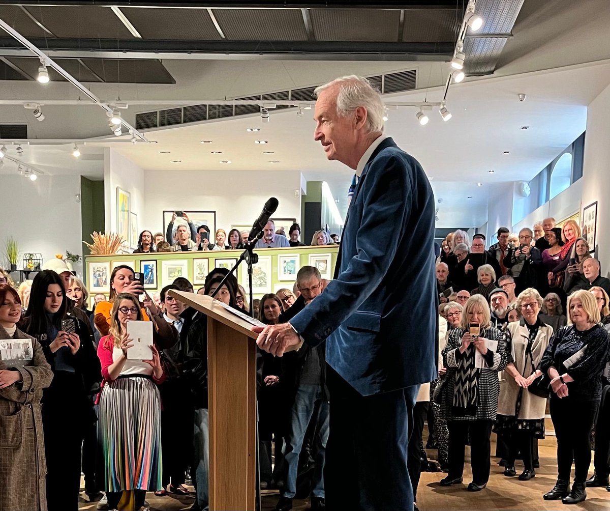 Thank you so very much to @jonsnowC4 for opening the 2024 RI exhibition @mallgalleries yesterday, with such moving and inspirational words.