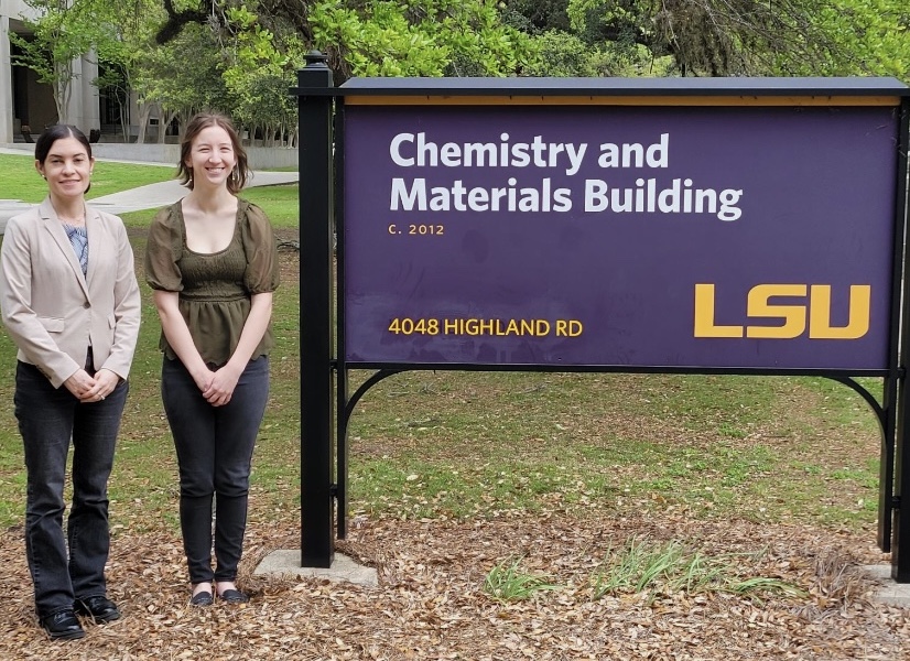 Big cheers for Katy! 🎉 @LSU_Honors and #LSUChemistry Senior Katy Knecht successfully defended her Honors Thesis. Katy conducted research in the lab of @ChemNoemie. After graduating this May, Katy will embark on a new adventure as she pursues a #PhD in Chemistry! Geaux, Katy!