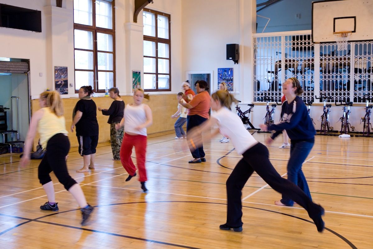 russwebt's tweet photo. Sport interventions for resettlement.
@HaydnMorgan2 & Prof Andrew Parker examine sport and physical activity as interventions for resettlement in the latest @HMIProbation #AcademicInsight https://t.co/zCct2Wmmkw https://t.co/kjsZAkDjOJ