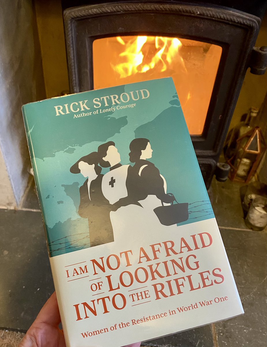 Yes, it’s nearly April. 

Yes, I’ve got the fire on 🔥🙄😂

Yes, I’m researching in the warm 📚❤️

@Alton_Library #womenofwar <a href="/Rick_Stroud/">Rick Stroud</a> #IAmNotAfraidOfLookingIntoTheRifles