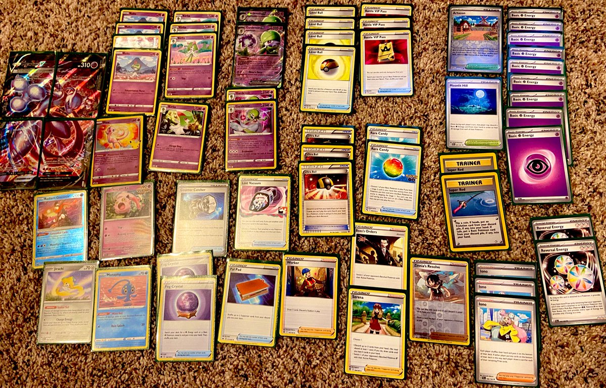 HighEdPlayLearn's tweet photo. Here’s Gardevoir with Mewtwo V-UNION that I am planning to take to locals tonight 😁
#PokémonTCG https://t.co/L4uNLFEtrJ