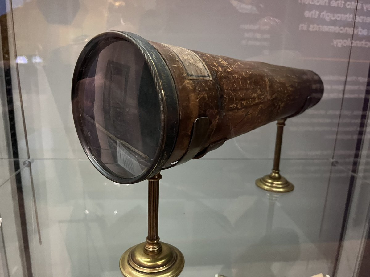 Admiral Lord Collingwood’s Night Telescope! With him when he commanded the Fleet at the Battle of Trafalgar in 1805. On show at @GNM_Hancock from Saturday as part of ‘Space Investigators’