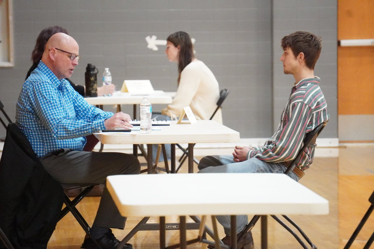 tkschools's tweet photo. Thanks to all the volunteers who conducted senior interviews this week. Interviewing for a job is a critical skill for students to develop. The experience and the constructive feedback each student received are priceless lessons. Together we are #TKSTRONG https://t.co/6F8RvinCUT https://t.co/sbmt7d0gem