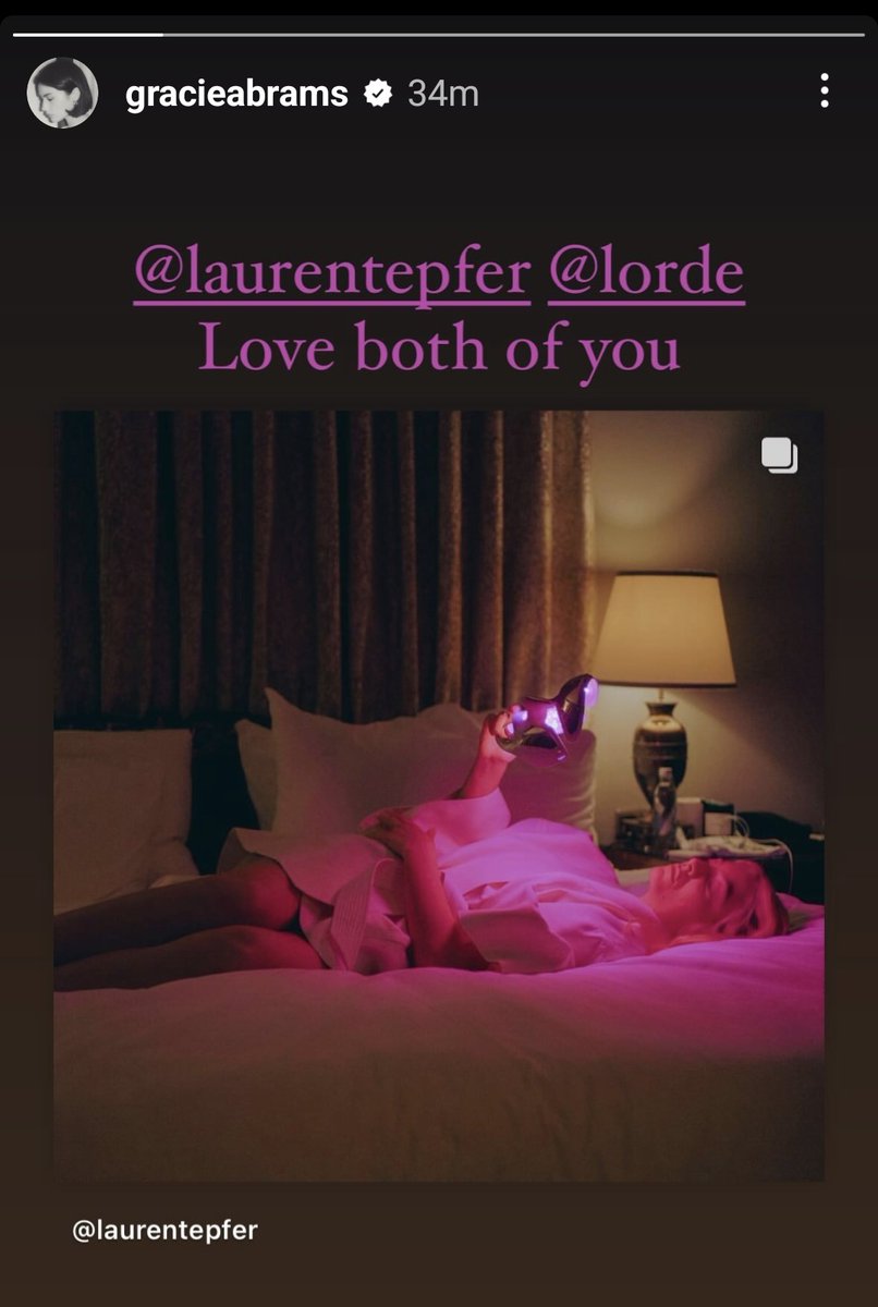 Gracie Abrams returning the favour, sharing her love for Lorde (and photog Lauren Tepfer) on her Instagram story today