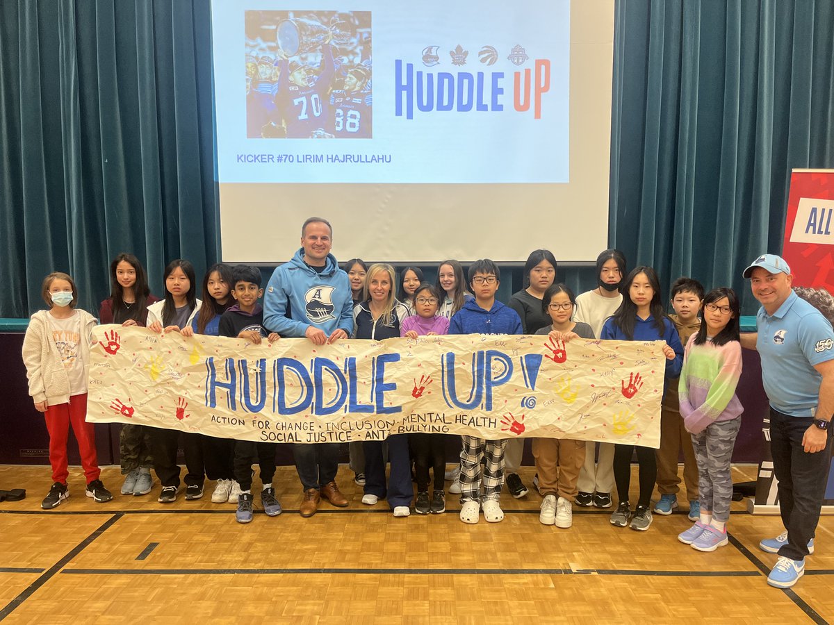 Another day, another opportunity to make a difference. 

Proud to have <a href="/Lirim_70/">Lirim Hajrullahu</a> join the Huddle Up program at Port Royal Public School 🌊