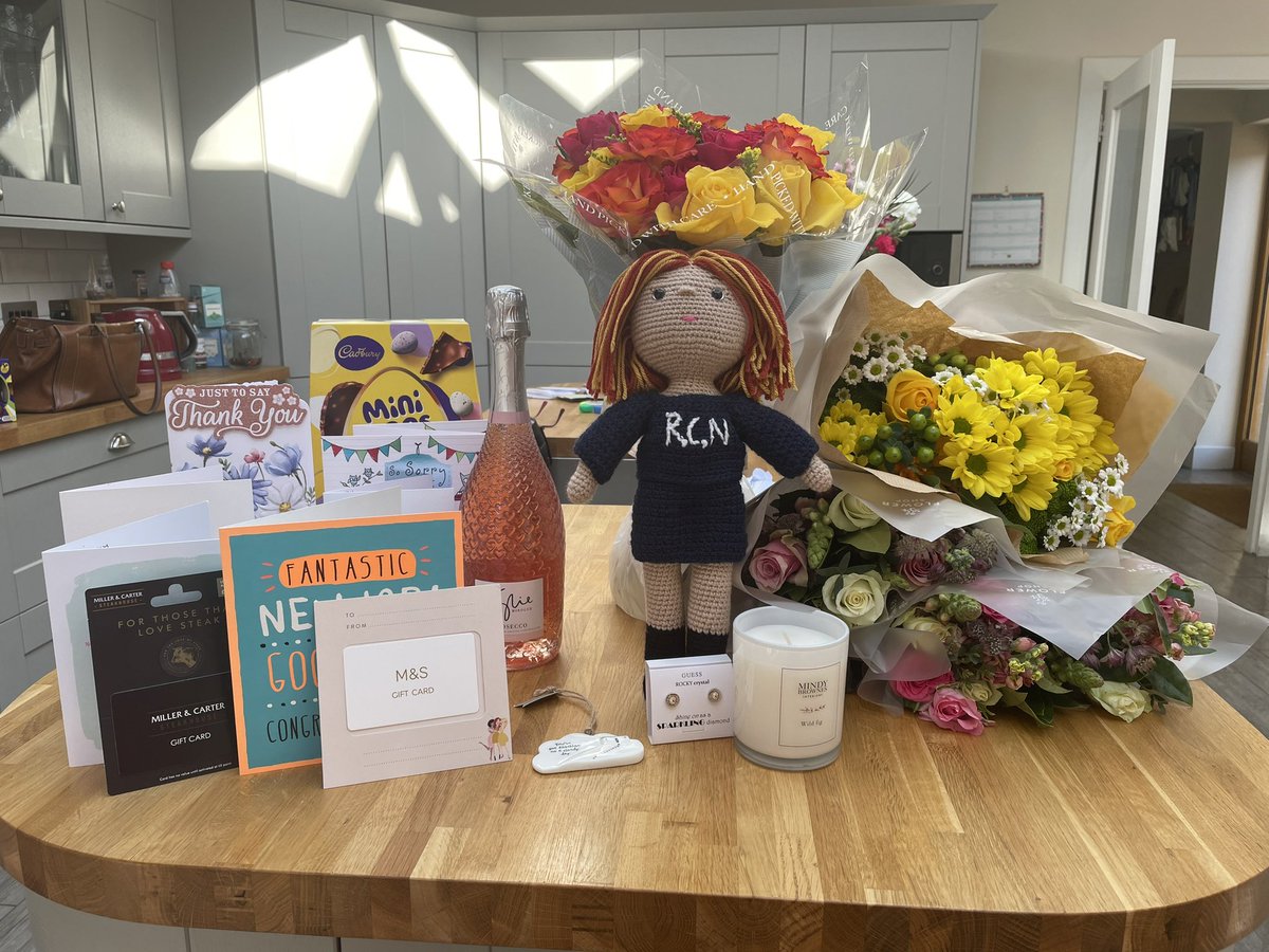 HilaryN81160762's tweet photo. Hanging up my rep lanyard. Overwhelmed at the generosity and kindness shown to me on my last day.
Being a nurse and @RCNScot Rep in @NHSForthValley has been a privilege and I have enjoyed working with so many amazing people over the last 20yrs. #thankyou 
#Rcnreps https://t.co/7vPjp4snhy