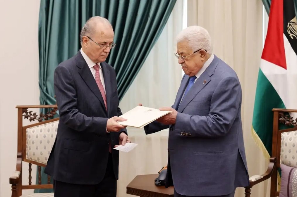 In the absence of a Palestinian parliament, President Mahmoud Abbas issues a decree as a 'vote of confidence' in the new Palestinian cabinet headed by Mohammed Mustafa.
